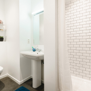 Morton Place Louise Annexe rooms with private bath 