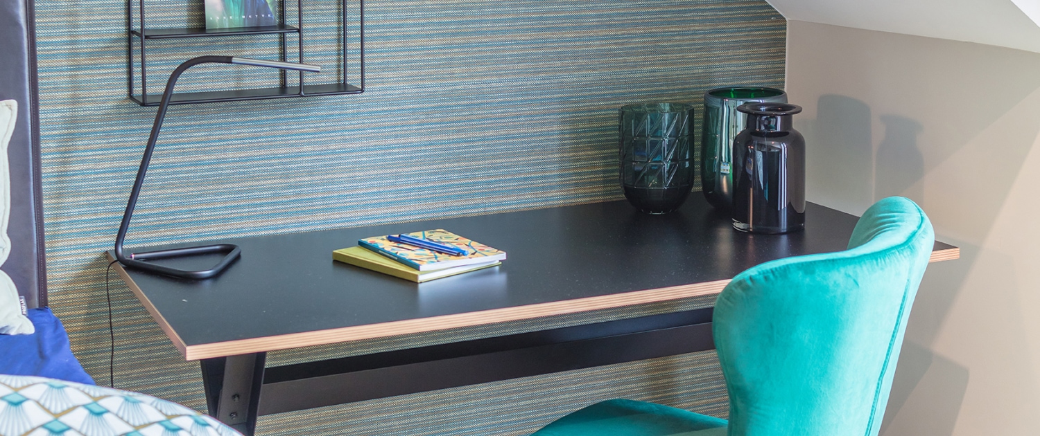 Green chair desk